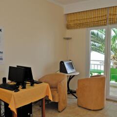 Отель Corfu Maris Hotel Греция, Корфу - отзывы, цены и фото номеров - забронировать отель Corfu Maris Hotel онлайн интерьер отеля фото 3