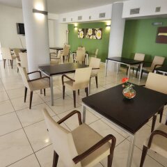 Отель Palm Beach Hotel Италия, Чинизи - 1 отзыв об отеле, цены и фото номеров - забронировать отель Palm Beach Hotel онлайн гостиничный бар