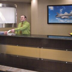Отель Acclaim Hotel Calgary Airport Канада, Калгари - отзывы, цены и фото номеров - забронировать отель Acclaim Hotel Calgary Airport онлайн сауна