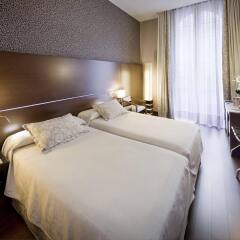 Hotel Barcelona Colonial комната для гостей