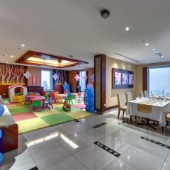 Emirates Grand Hotel Дубай детские мероприятия