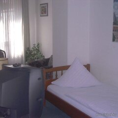 Отель Domspatz Hotel | Boardinghouse Германия, Кёльн - 1 отзыв об отеле, цены и фото номеров - забронировать отель Domspatz Hotel | Boardinghouse онлайн комната для гостей