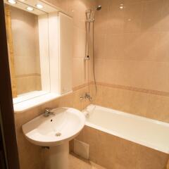Апартаменты Flats of Moscow Apartment Chertanovskaya ванная