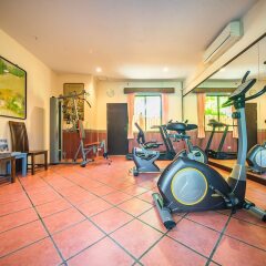 Отель Aochalong Villa Resort & Spa Таиланд, Бухта Чалонг - отзывы, цены и фото номеров - забронировать отель Aochalong Villa Resort & Spa онлайн фитнесс-зал