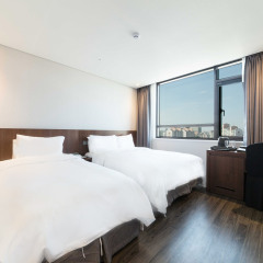 CS Premier Hotel Seoul комната для гостей