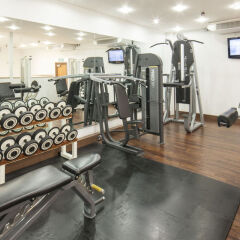 Отель Holiday Inn London Kings Cross / Bloomsbury фитнесс-зал фото 3