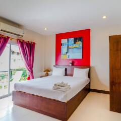 Отель Baan Yuyen Karon Guesthouse детские мероприятия