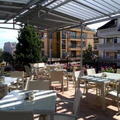Mirana Family Hotel Бургас