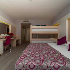 Sunmelia Beach Resort Hotel Сиде комната для гостей фото 3