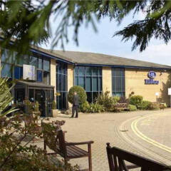 Отель Novotel London Stansted Airport пляж