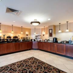 Отель Arlington Court Suites Hotel США, Арлингтон - отзывы, цены и фото номеров - забронировать отель Arlington Court Suites Hotel онлайн питание
