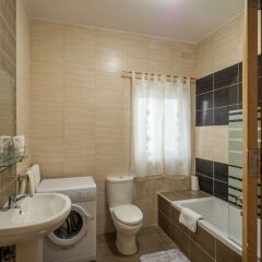 Отель Isola del Mar Home Мальта, Гзира - 1 отзыв об отеле, цены и фото номеров - забронировать отель Isola del Mar Home онлайн ванная