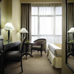 Отель Berjaya Penang Hotel Малайзия, Пенанг - 1 отзыв об отеле, цены и фото номеров - забронировать отель Berjaya Penang Hotel онлайн удобства в номере фото 2