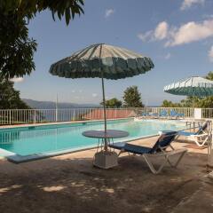 Отель Moonlight Beach Studio At Montego Bay Club Resort Ямайка, Монтего-Бей - отзывы, цены и фото номеров - забронировать отель Moonlight Beach Studio At Montego Bay Club Resort онлайн бассейн
