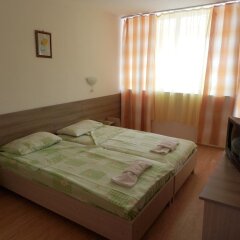 Отель Olimpia Supersnab Hotel Болгария, Балчик - отзывы, цены и фото номеров - забронировать отель Olimpia Supersnab Hotel онлайн комната для гостей фото 2