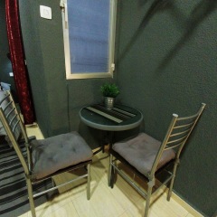 Отель Luxury Flat Legazpi балкон