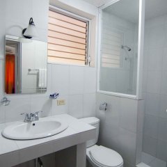 Kemael Hotel in Carrefour, Haiti from 84$, photos, reviews - zenhotels.com bathroom photo 2