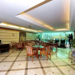 Jonrad Hotel питание