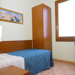Hotel Cris комната для гостей фото 2