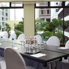 Отель Federal Hotel Kuala Lumpur Малайзия, Куала-Лумпур - отзывы, цены и фото номеров - забронировать отель Federal Hotel Kuala Lumpur онлайн питание фото 3