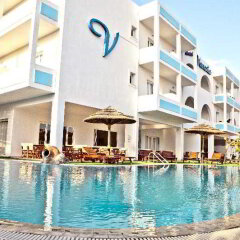 Hotel Venetia бассейн