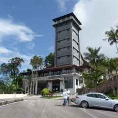 Отель DCoconut Hill Resort парковка