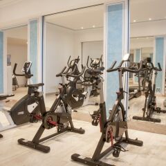 Grand Hotel Palladium Munich Мюнхен фитнесс-зал фото 2