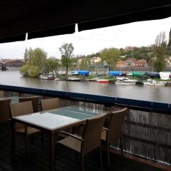 Отель Botel Vodník гостиничный бар