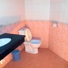 Отель Discovery II Hotel Вьетнам, Ханой - отзывы, цены и фото номеров - забронировать отель Discovery II Hotel онлайн ванная