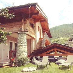 Отель Maison Bionaz Ski & Sport Италия, Аоста - отзывы, цены и фото номеров - забронировать отель Maison Bionaz Ski & Sport онлайн вид на фасад