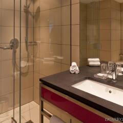 Гостиница Crowne Plaza Санкт-Петербург Аэропорт ванная фото 2