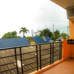 Отель My Place Phuket Airport Mansion балкон