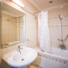 Отель Appart Hotel Alia Марокко, Танжер - отзывы, цены и фото номеров - забронировать отель Appart Hotel Alia онлайн ванная фото 2