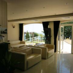 Albizia Beach Hotel интерьер отеля