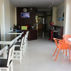 Отель Guide M @ Krabi Hostel Таиланд, Краби - отзывы, цены и фото номеров - забронировать отель Guide M @ Krabi Hostel онлайн питание
