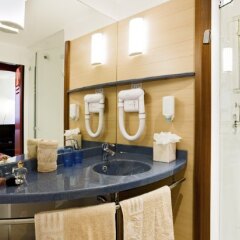 Отель Novotel Suites Nice Airport ванная фото 2