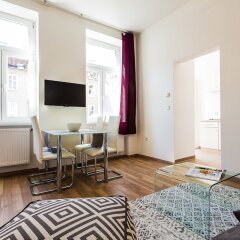 Апартаменты Holiday & Business Apartments Vienna Вена