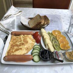 Отель Relax Comfort Suites в номере