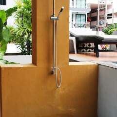 Апартаменты Jomtien Good Luck Apartment бассейн фото 2