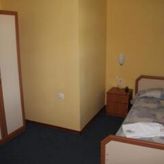 Отель Guest Houses Kedar Болгария, Долна баня - отзывы, цены и фото номеров - забронировать отель Guest Houses Kedar онлайн комната для гостей фото 3
