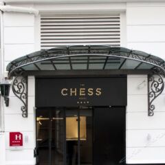 The Chess Hotel Париж банкомат