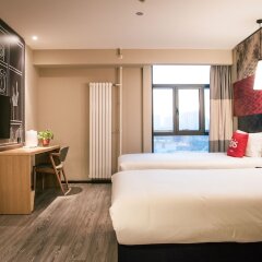 The Tang Dynasty Hotel Downtown Сиань фото 5