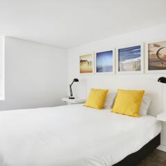 Отель Hello Lisbon Santa Apolonia Apartments Португалия, Лиссабон - 2 отзыва об отеле, цены и фото номеров - забронировать отель Hello Lisbon Santa Apolonia Apartments онлайн комната для гостей фото 5