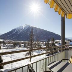 Отель Precise Tale Seehof Davos Швейцария, Давос - отзывы, цены и фото номеров - забронировать отель Precise Tale Seehof Davos онлайн балкон