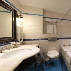 Sultanahmet Palace Hotel - Special Class ванная фото 2