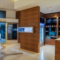 Отель Courtyard by Marriott Madrid Princesa интерьер отеля
