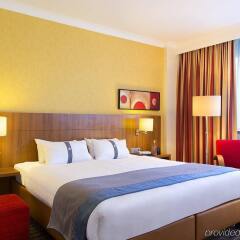 Отель Holiday Inn Amsterdam Амстердам комната для гостей