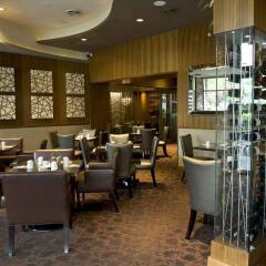 Отель Best Western Plus Chateau Granville Hotel & Suites Канада, Ванкувер - отзывы, цены и фото номеров - забронировать отель Best Western Plus Chateau Granville Hotel & Suites онлайн питание фото 3