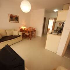 Апартаменты Menada Rainbow Apartments Солнечный берег комната для гостей фото 15
