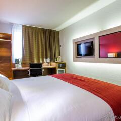 Отель Holiday Inn Clermont-Ferrand Centre Франция, Клермон-Ферран - отзывы, цены и фото номеров - забронировать отель Holiday Inn Clermont-Ferrand Centre онлайн комната для гостей